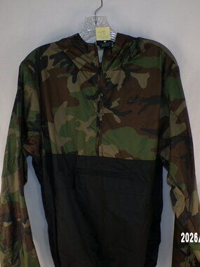 NIKE SB WOMEN'S CAMO AND BLACK ANORAK HOODED PULLOVER WINDBREAKER